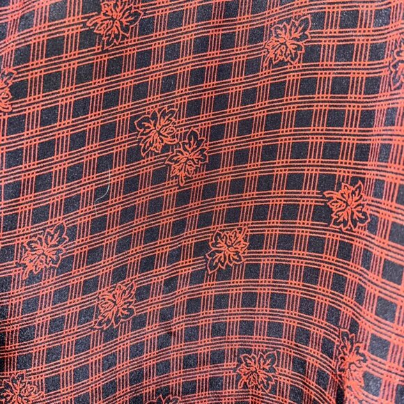 Silk Plaid Pattern Blouse - Red - Picture 4 of 6